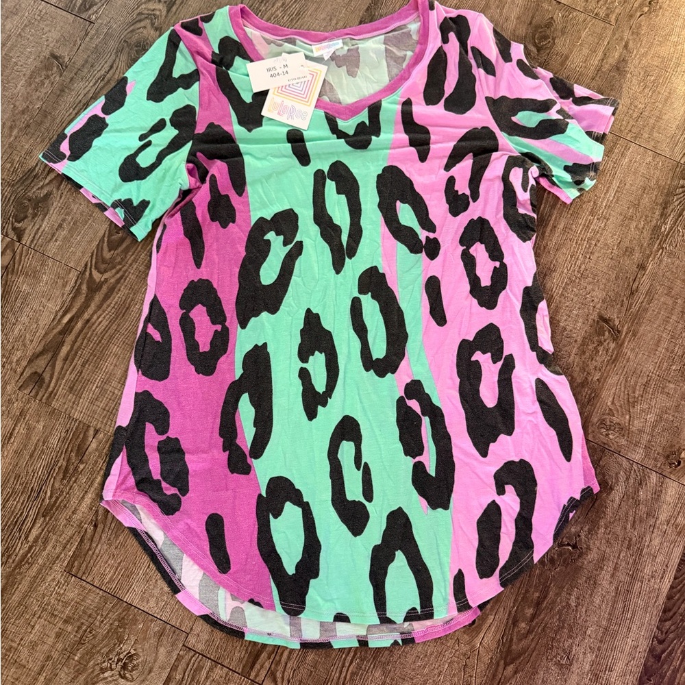 NWT LuLaRoe Iris Pink and Green Leopard Print Short Sleeve Top